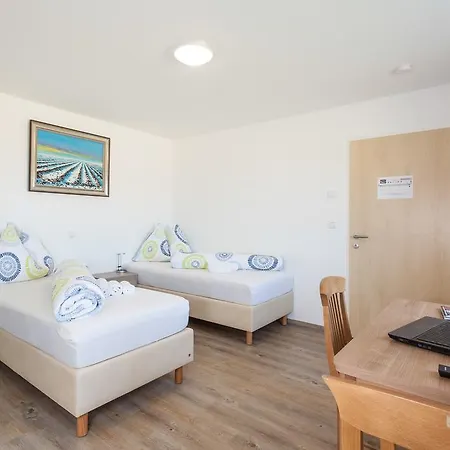 Penzion Weinbauer 3*